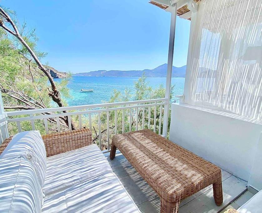 Casa Del Mar Milos Plaka  Eksteriør bilde
